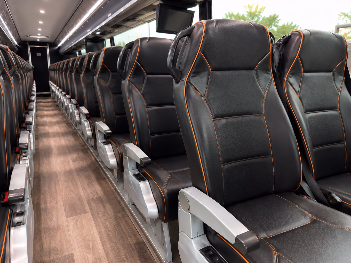 carycharter bus services